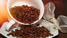 coffee-beans-roasted-coffee-aroma-618959.jpg