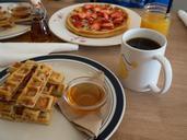 cannon_coffee_we_love_your_waffles_-em10-20150621-P6210011.jpg.jpg