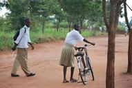 african-uganda-going-home-bicycle-585276.jpg