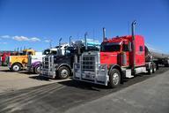 truck-semi-trailers-usa-602567.jpg