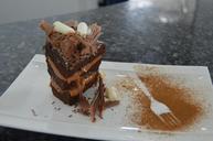 chocolate-cake-dessert-slice-plate-1164795.jpg