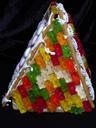 gingerbread-house-boys-81447.jpg