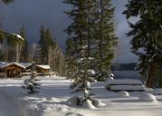 winter-scenery-canim-lake-181423.jpg