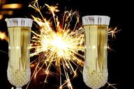 new-year-s-eve-champagne-glasses-951749.jpg