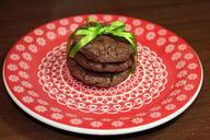 cookie-chocolate-present-food-677874.jpg