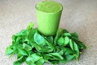 green-smoothie-leafy-greens-422995.jpg