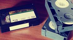 video-tapes-movie-old-retro-1221153.jpg