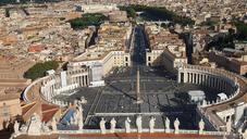 rome-vatican-square-san-pietro-567838.jpg