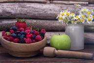 still-life-berries-wooden-wall-840015.jpg