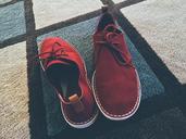 shoes-red-fashion-style-hipster-1471536.jpg