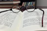 glasses-office-reading-books-568405.jpg