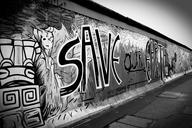 berlin-wall-art-germany-graffiti-315475.jpg