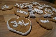 gingerbread-christmas-baking-xmas-472072.jpg