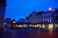 market-g%C3%BCstrow-mecklenburg-night-334948.jpg