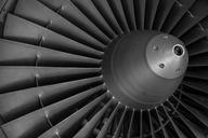 turbine-aircraft-motor-rotor-590354.jpg