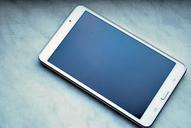 tablet-screen-white-tablet-mobile-738923.jpg