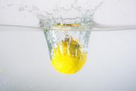 water-inject-lemon-spray-960926.jpg