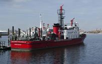 boat-baltimore-fire-boat-harbor-217627.jpg