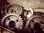 gears-old-stuff-junk-rusty-metal-1070838.jpg