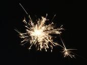 sparkler-radio-spray-darkness-mood-570449.jpg