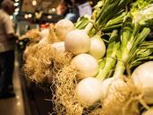 onion-market-vegetables-barcelona-880773.jpg