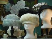 mannequin-hats-fashion-style-732626.jpg