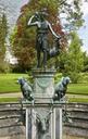 Fontaine jardin de Diane Fontainebleau.jpg