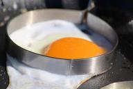 egg-fried-ramekins-pan-fry-596174.jpg