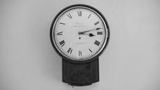 clock-old-time-antique-face-1451035.jpg