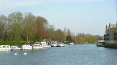 river-thames-boats-water-travel-170473.jpg