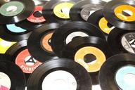 record-music-old-junk-flea-market-608304.jpg