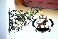 lion-shield-restaurant-1022609.jpg