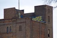 downtown-city-graffiti-cityscape-719770.jpg