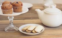 tea-party-muffins-teapot-tea-1138931.jpg