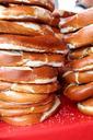 bread-roll-eat-market-buy-trade-1028204.jpg