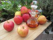 apples-vinegar-slimming-therapy-1008880.jpg