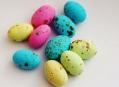 egg-sweetness-colorful-sugar-eggs-520759.jpg