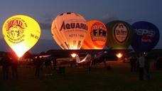 hot-air-balloons-morning-lights-79366.jpg