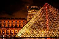 Louvre_Pyramid_at_Night.jpg