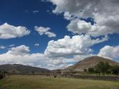 mexico-ruins-teotihuacan-pyramid-569923.jpg