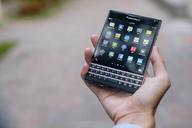 blackberries-passport-mobile-1377071.jpg