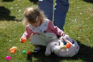 easter-eggs-search-child-girl-find-388364.jpg