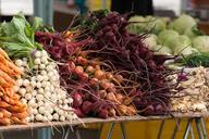 Fresh_vegetables_at_Berkeley_All_Organic_Farmer's_Market.jpg