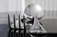 silverware-fork-spoon-cutlery-686008.jpg