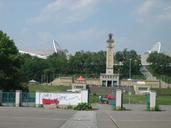 stadium-leipzig-tree-meadow-input-255079.jpg