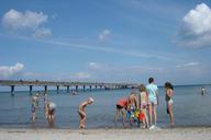 beach-children-sun-sea-holiday-261310.jpg