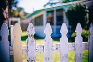 picket-fences-fence-fencing-349713.jpg