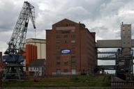 industry-crane-flour-mill-651246.jpg