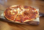 pizza-lunch-meal-food-baked-522485.jpg