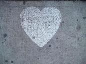 heart-sidewalk-love-street-chalk-19804.jpg